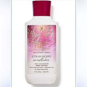 Bath & Body Works Strawberry Snowflakes Body Lotion 8 Fl Oz